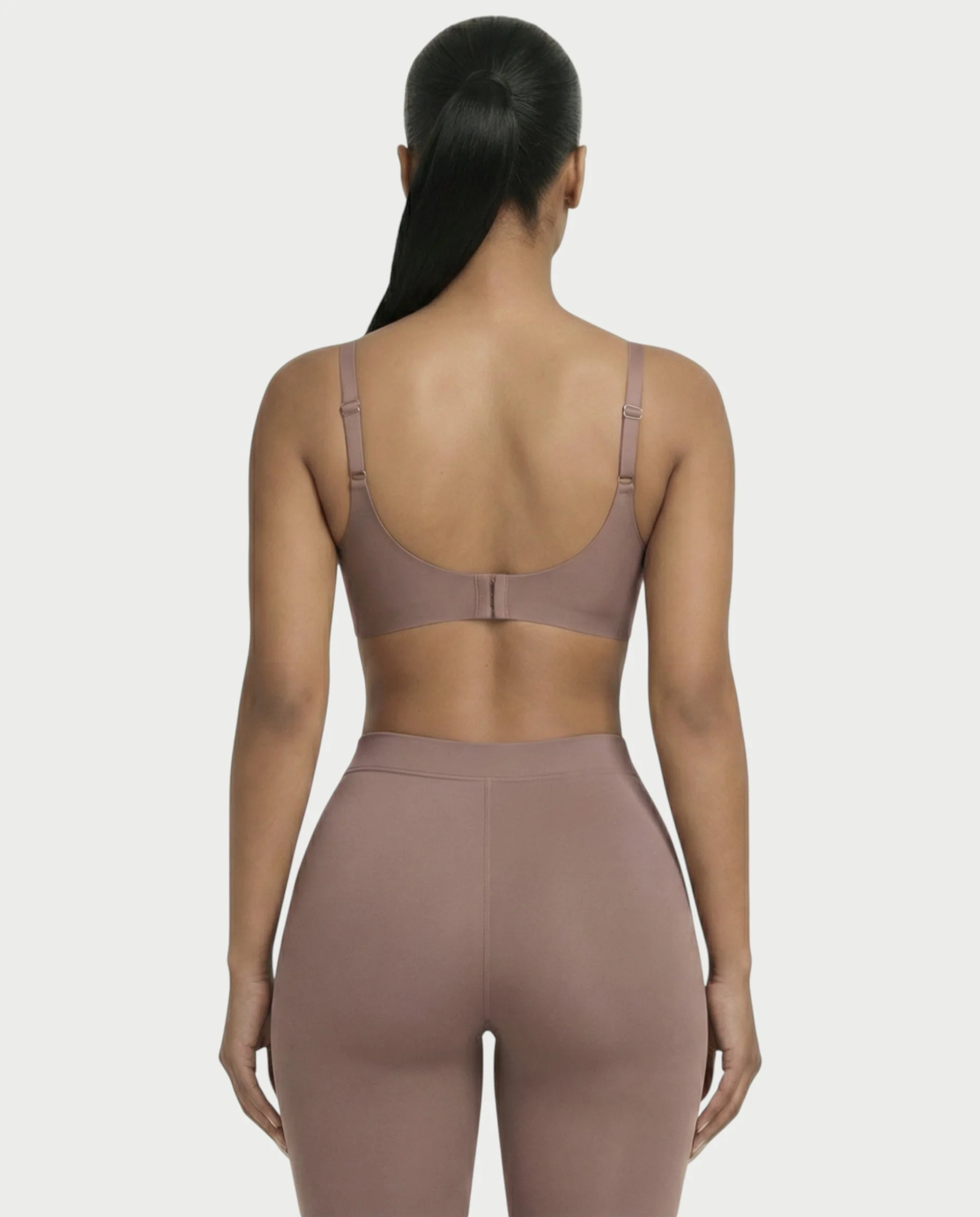 AKIANA Seamless Deep-V Jelly Bra - Image 26
