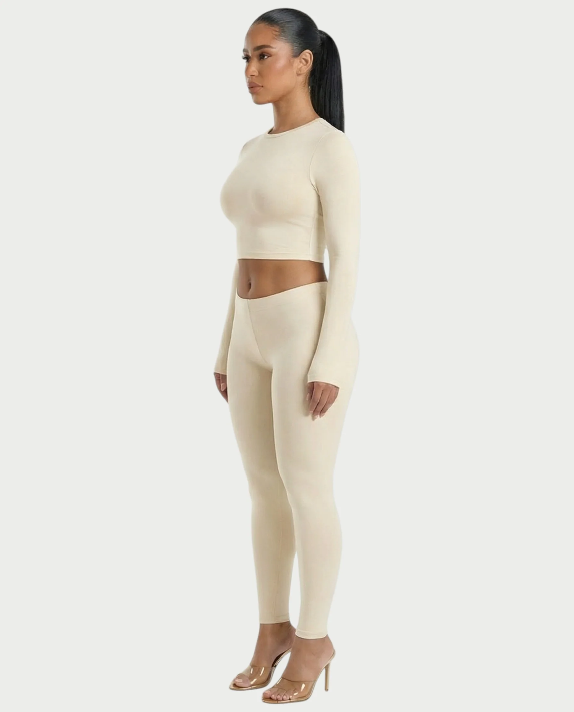 VANNA Long-Sleeve Waist Cinching Slim-Fit Top - Image 11